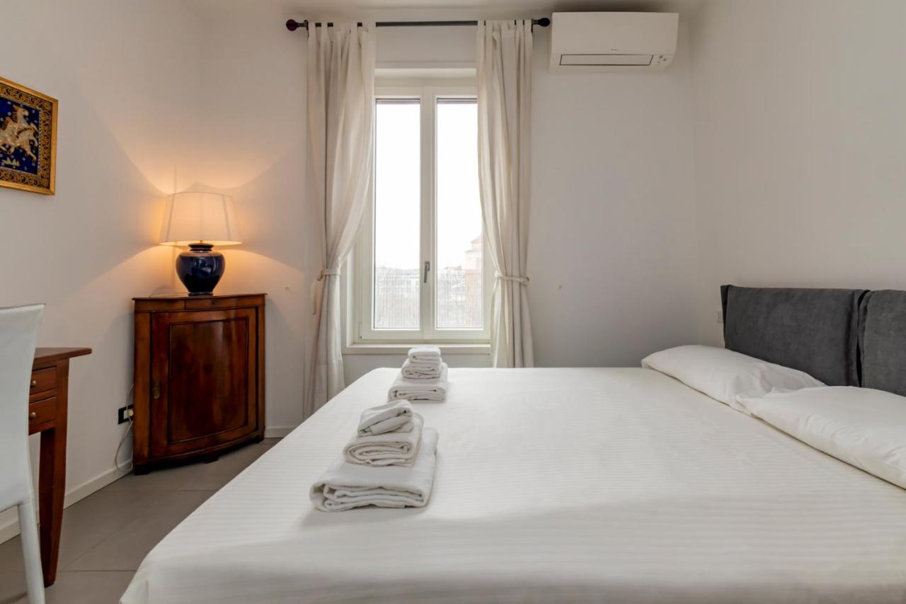 Ferienwohnung Cosy 1 Bed Flat With Terrace Mailand Exterior foto