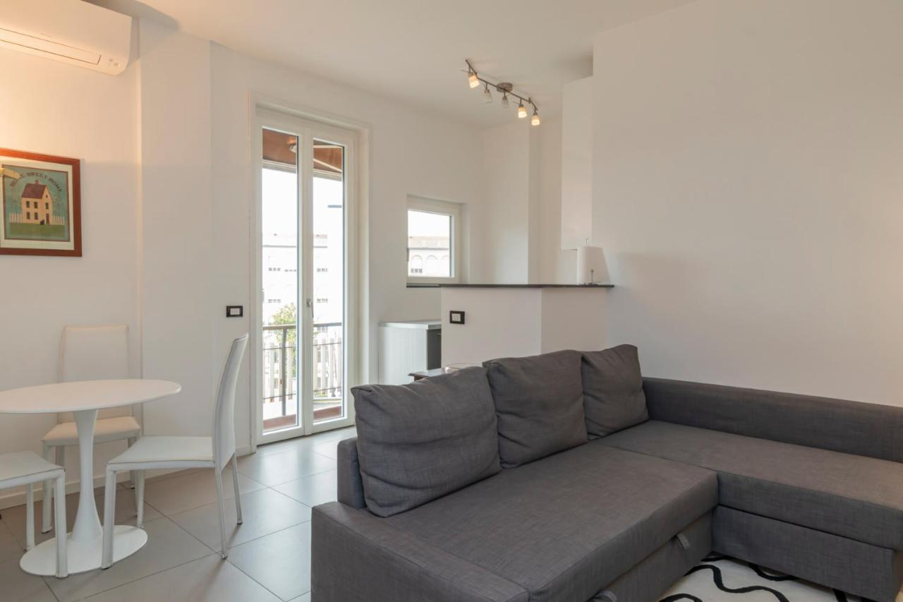 Ferienwohnung Cosy 1 Bed Flat With Terrace Mailand Exterior foto